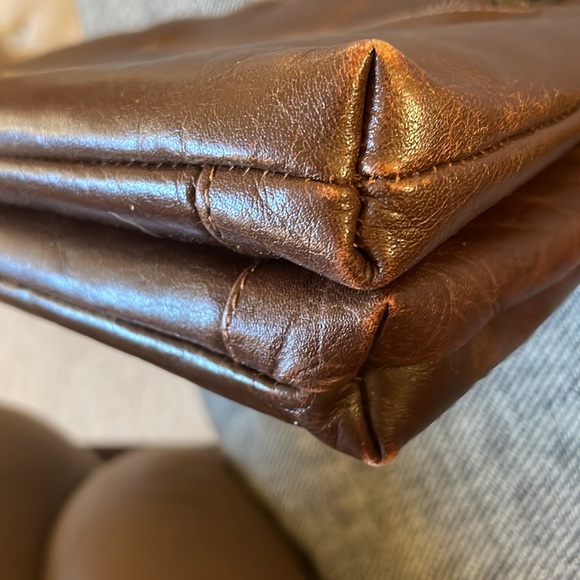 Lakeland Leather handbag - Picture 11 of 11